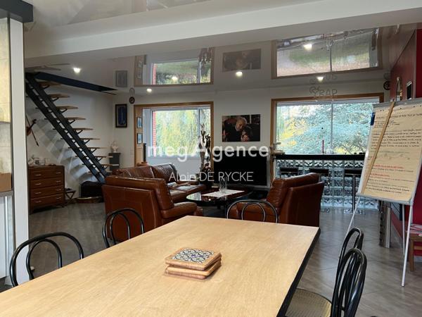 Maison à FONTAINE-LA-GAILLARDE, 89100 - 7 pièces 220m²