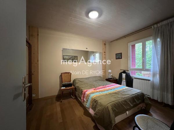 Maison à FONTAINE-LA-GAILLARDE, 89100 - 7 pièces 220m²