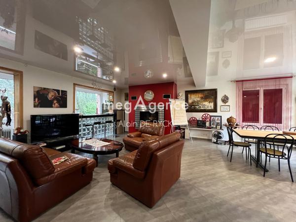 Maison à FONTAINE-LA-GAILLARDE, 89100 - 7 pièces 220m²