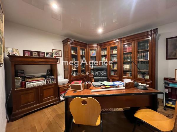 Maison à FONTAINE-LA-GAILLARDE, 89100 - 7 pièces 220m²