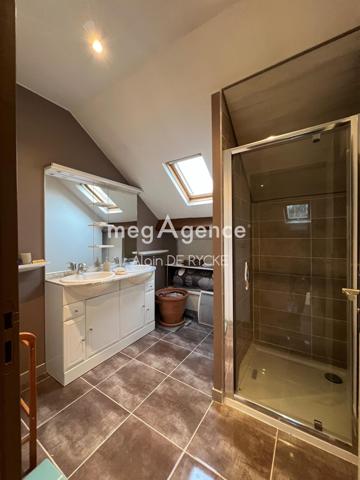 Maison à FONTAINE-LA-GAILLARDE, 89100 - 7 pièces 220m²