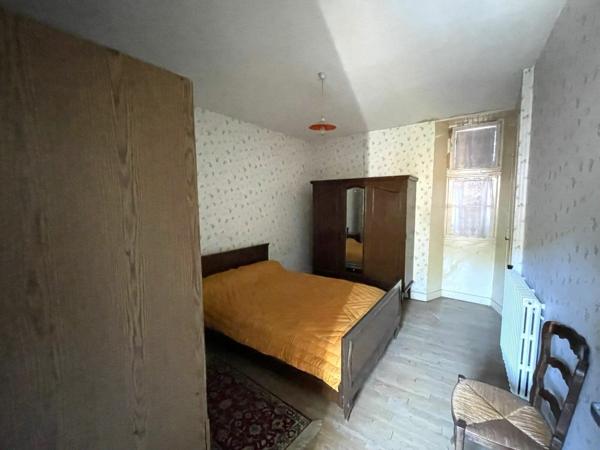 Maison à vendre    7 pièces • 168 m2 Marcillac-Vallon