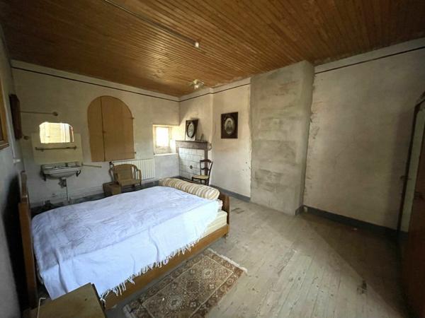 Maison à vendre    7 pièces • 168 m2 Marcillac-Vallon