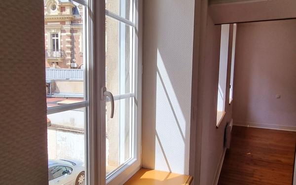 Appartement à louer    3 pièces • 89 m2 Albi