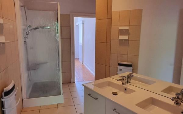 Appartement à louer    3 pièces • 89 m2 Albi