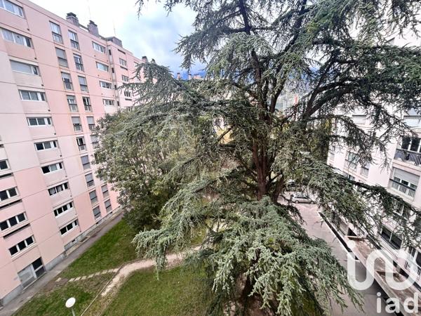 Appartement à vendre 4 pièces 79 m² Le Pont-de-Claix