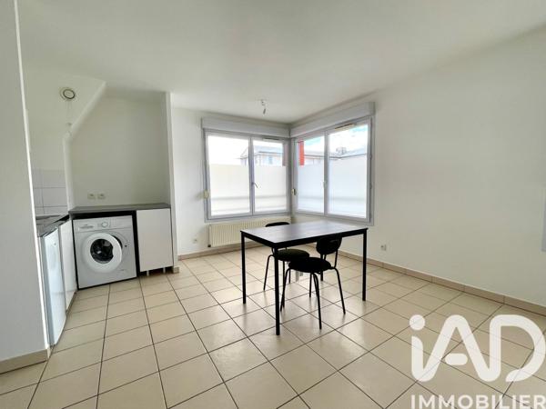 Location studio 37,43 m² Grenoble