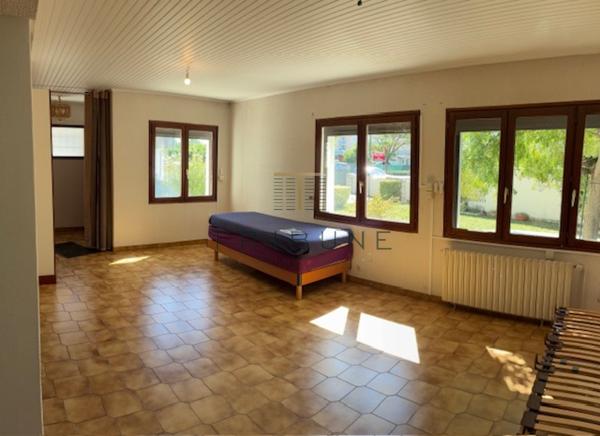 Maison 8 pièce(s) 5 chambre(s) 183 m²