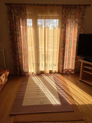 Maison 8 pièce(s) 5 chambre(s) 183 m²