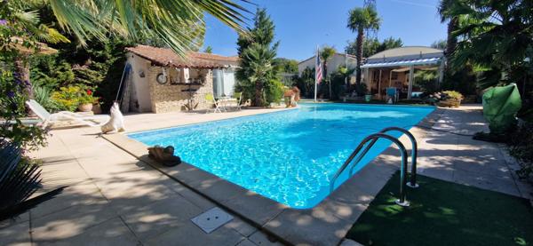 Maison 193,30 m² habitables 1479 m² terrain à Bollène 84500 Bollène (84500)