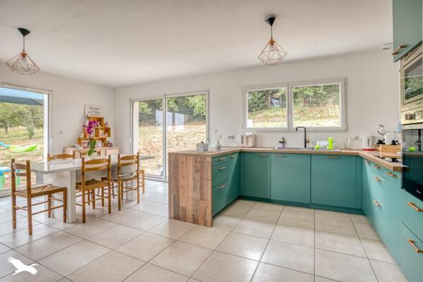 Maison à vendre |  Cours-de-Pile |  5 pièces | 95 m²