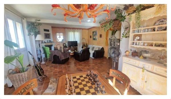 Maison à vendre 7 pièces PEYMEINADE (06)