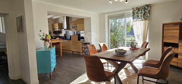 Eauze (32800) Maison en pierre avec piscine - 5 pièces - proche Eauze