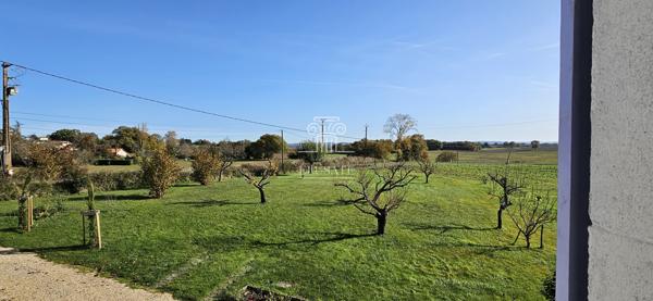 Eauze (32800) Maison en pierre avec piscine - 5 pièces - proche Eauze