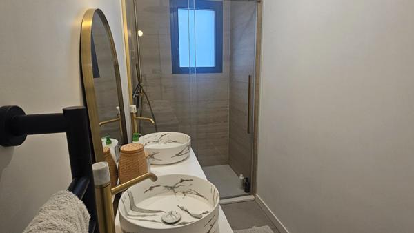 Maison moderne à vendre à Montoir de Bretagne - 6 pièces, 4 chambres