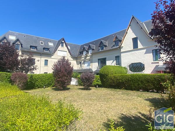 CABOURG --- DANS L'EVENTAIL, Cabourg 14390