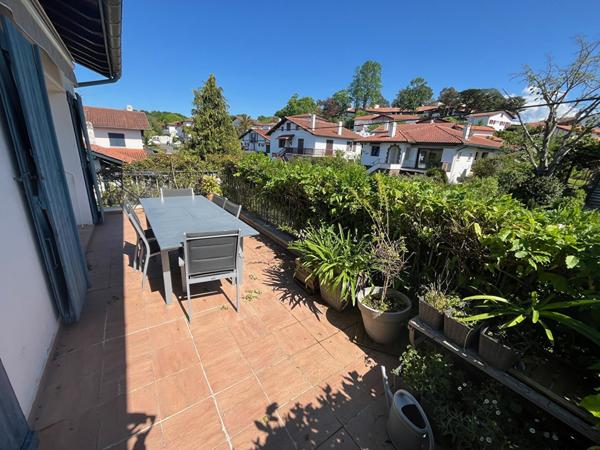 Appartement Ciboure 5 pièce(s) 174 m2