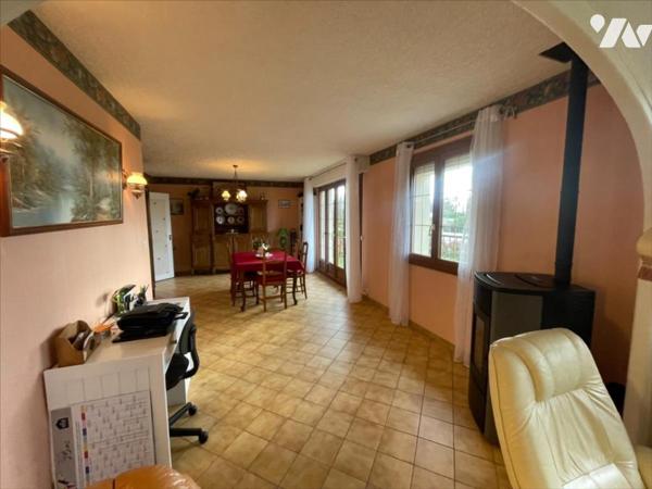 BAYEUX SOMMERVIEU MAISON SUR TERRAIN DE 994M²