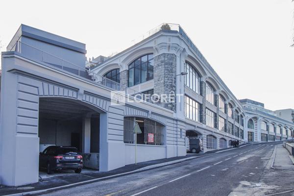 Achat local commercial Évian-les-Bains - 289 m² - 830 000 €