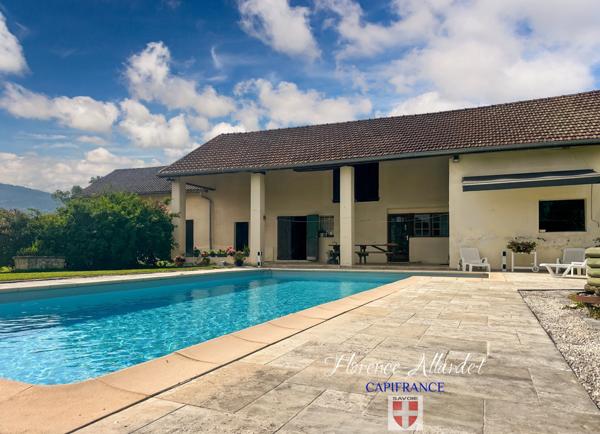 Saint-Jeoire-Prieuré – DOMAINE DE CARACTÈRE AVEC PISCINE ET DÉPENDANCES (73)