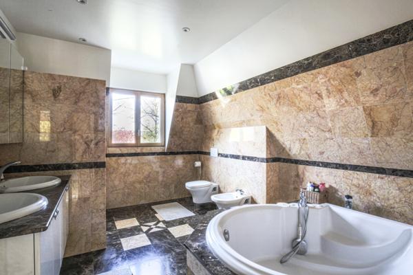 Maison 6 pièces - 192 m² Bien prestige