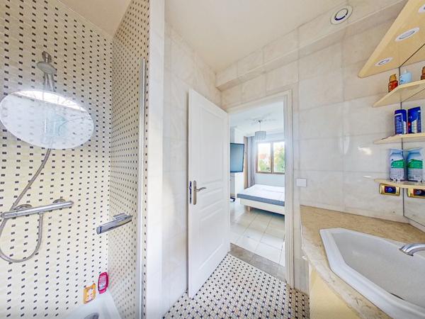 Maison 6 pièces - 192 m² Bien prestige