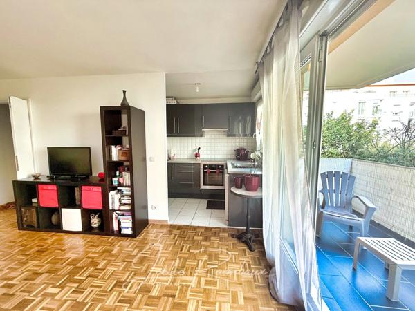 Appartement à vendre 2 pièces SAINT OUEN L'AUMONE (95) LIESSE