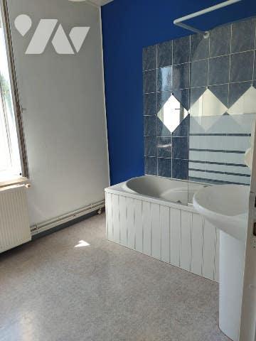 Une maison à usage d'habitation