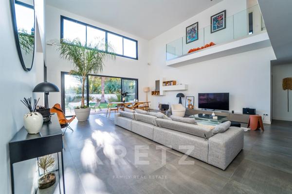 Villa d'architecte en bord de mer