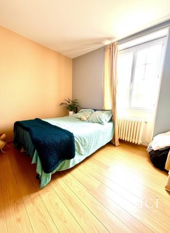APPARTEMENT 4 CHAMBRES D' AVRILLE
