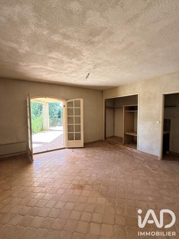 Maison à vendre 10 pièces 330 m² Le Pradet