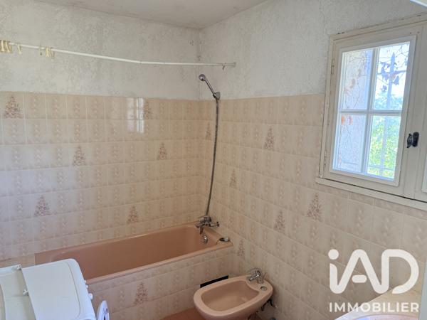 Maison à vendre 10 pièces 330 m² Le Pradet
