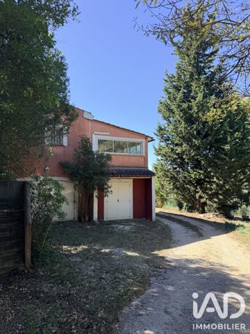 Maison à vendre 10 pièces 330 m² Le Pradet
