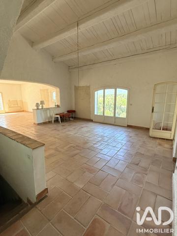 Maison à vendre 10 pièces 330 m² Le Pradet