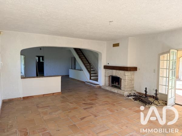 Maison à vendre 10 pièces 330 m² Le Pradet