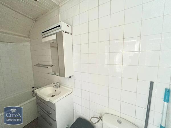 Appartement à louer 1 pièce 21.79m² Voiron (38500)