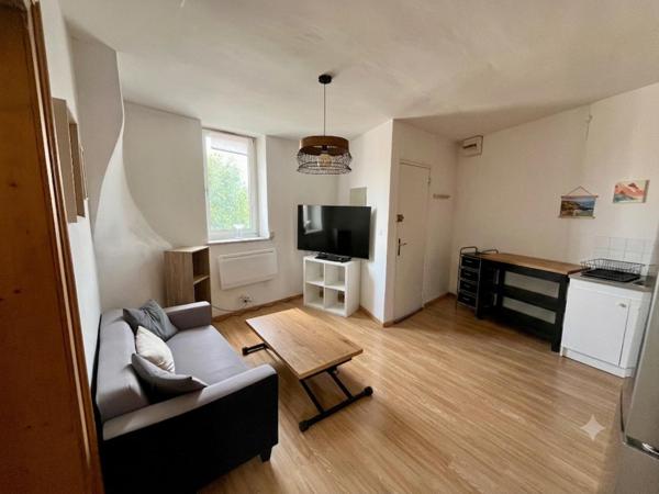 A VENDRE : T3 à LILLE • • 185 000 € FAI • Réf. 1945