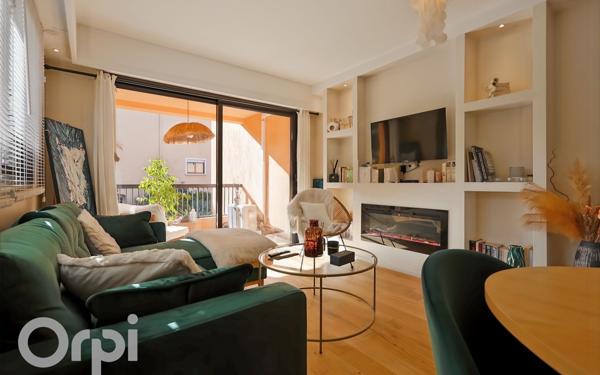Appartement à vendre    2 pièces • 54 m2 Cannes