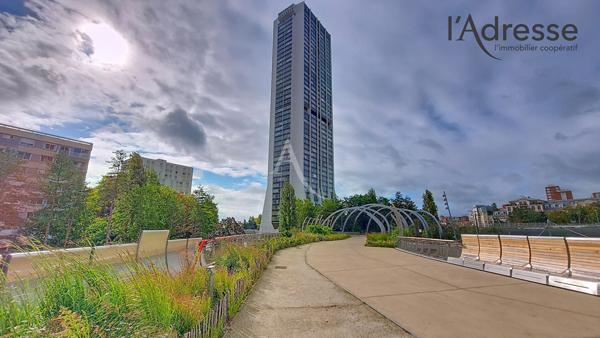 PUTEAUX/ DEFENSE Place de parking en sous-sol au -3