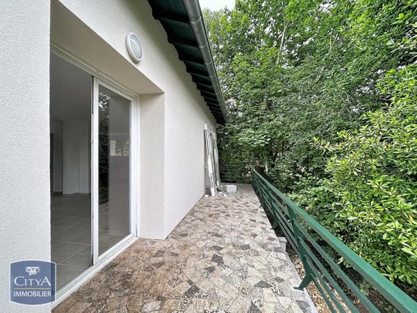 Appartement à louer 2 pièces 55.06m² Pommiers (69480)
