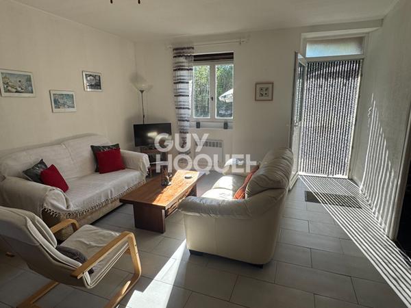 Maison en pierre de 6 pièces principales + studio 45m² indépendant