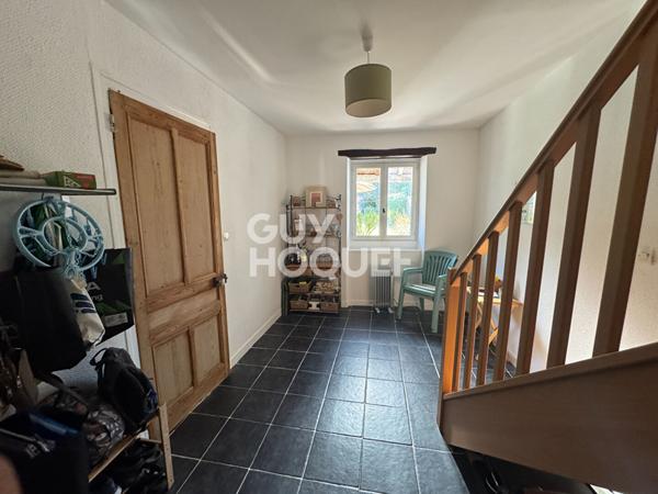 Maison en pierre de 6 pièces principales + studio 45m² indépendant