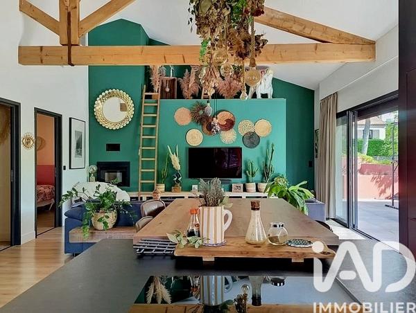 Maison à vendre 6 pièces 180 m² Lagamas