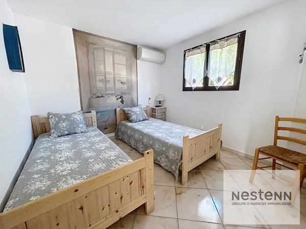 FREJUS PLAGE, maison 3 chambres, petit jardinet, garage