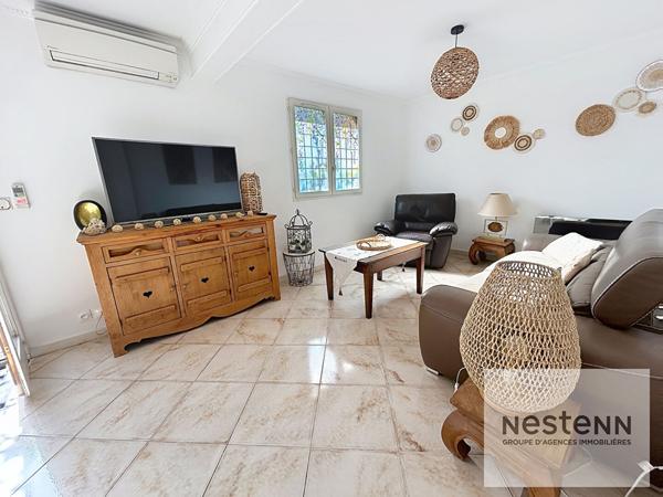 FREJUS PLAGE, maison 3 chambres, petit jardinet, garage