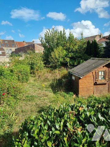 Maison semi plain pied  à Vendre à Bourbourg (59630) en Nord (59) exclusivité

Cette maison, ...