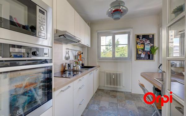 Appartement à vendre    4 pièces • 97,43 m2 La Mulatière