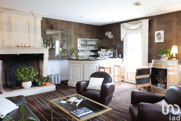 Hôtel 3* à vendre 1 016 m² Châteaubernard