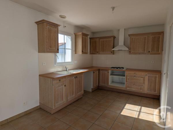 Maison à vendre  3 pièces - 88,10 m2 CHALLANS - 85