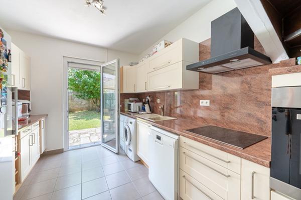 À vendre Maison individuelle à Vauréal, quartier recherché